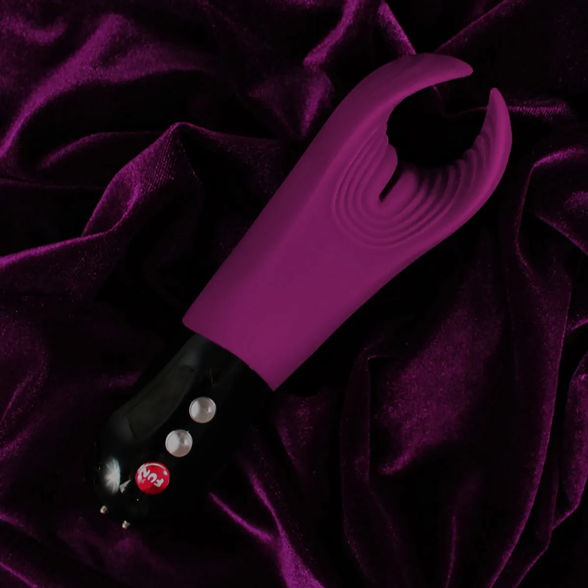 Fun Factory Manta Vibrating Stroker - Garnet Red