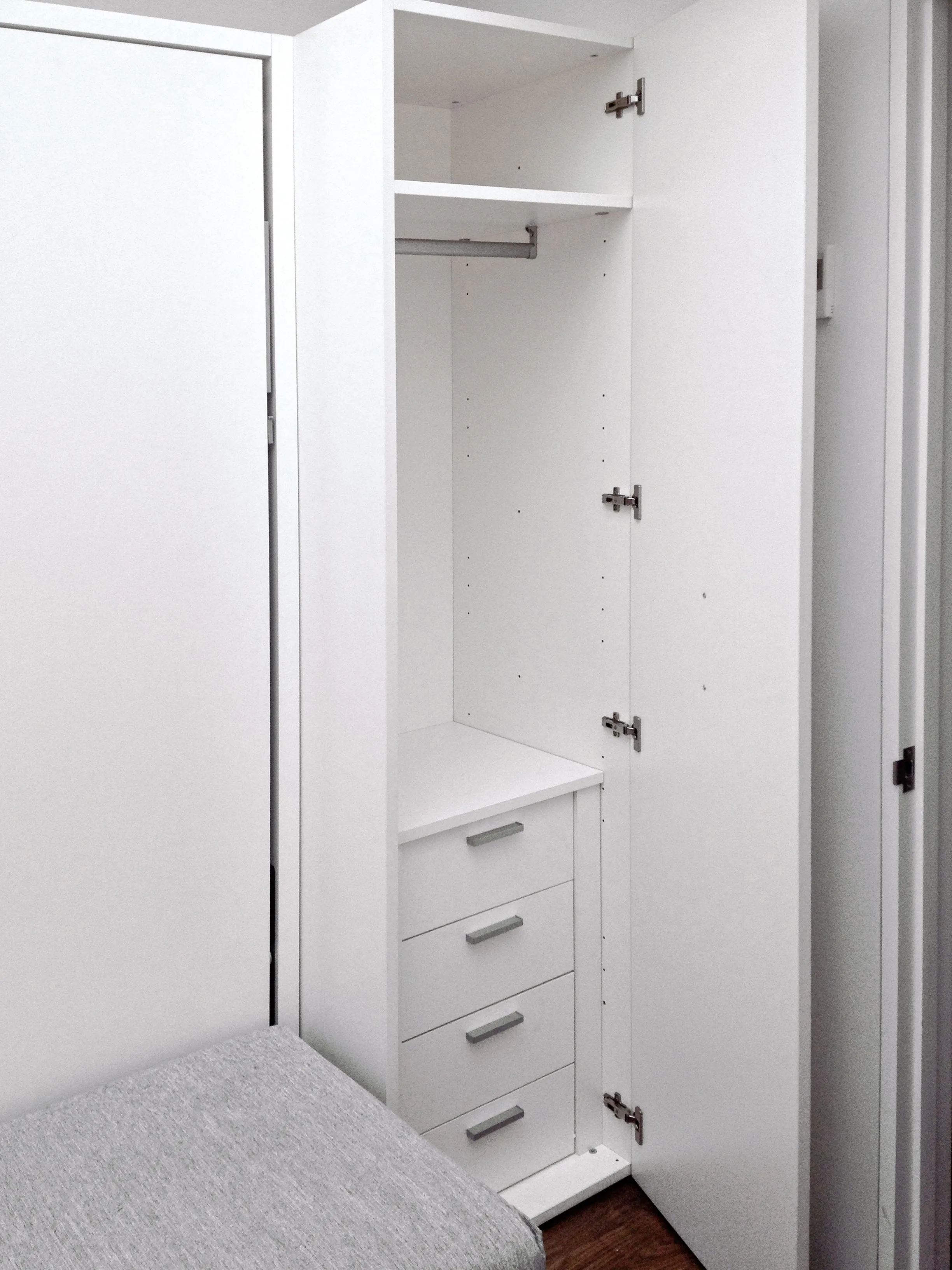 Single and Double Door Closets